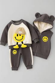 Bold N Elegant Kids Polyester Printed 3d Happy Smile Face Cartoon Winter Warm Hoodied Jacket Sweatshirt and Pajamas 3 Pc Layering Party Clothing Set