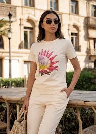 Alonge Women's Regular Fit Protea Graphic Tee