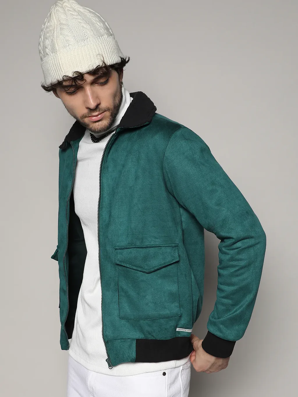 Campus Sutra Men's Zip-Front Jacket With Fleece Collar For Casual Wear | Spread Collar | Long Sleeve | Zipper Closure | Jacket Crafted With Comfort Fit For Everyday Wear