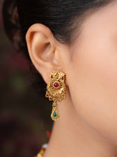 Aarunika Necklace Set
