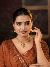 Ganeshri Necklace Set