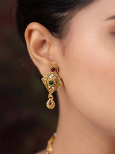 Naina necklace set - Image 4