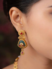 Rangtara Necklace Set - Image 4