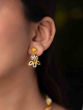 Aishani gold necklace set (Green) - Image 3