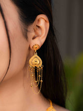 Rajlaxmi Long gold necklace set - Image 5