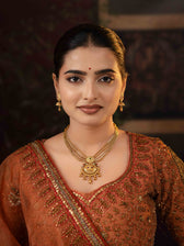 Vayara Necklace Set - Image 5