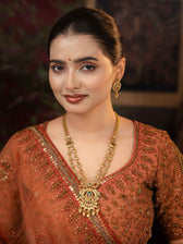 Winara Necklace Set - Image 5