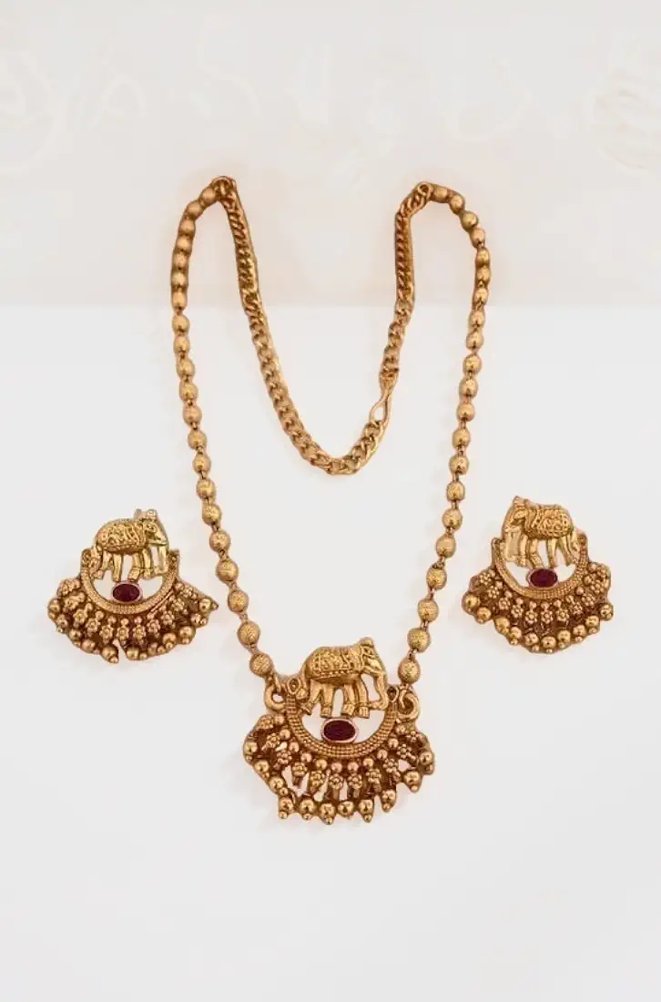 Gold Plated Traditional Elephant Pendant Necklace Jewellery Set with Earrings - Image 2